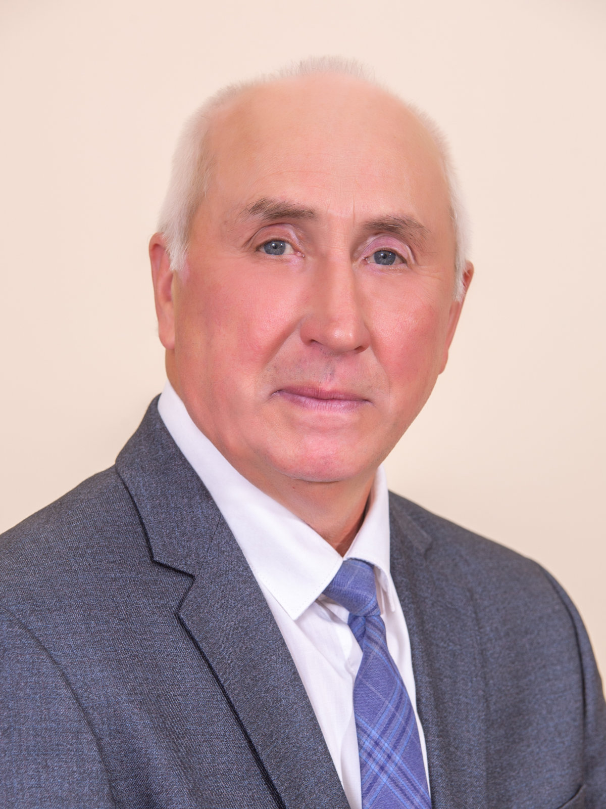 Журавлев Владимир Владимирович.